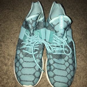 Adidas tubular runner prime knit